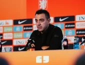 تشافي هيرنانديز مدرب منتخب هولندا