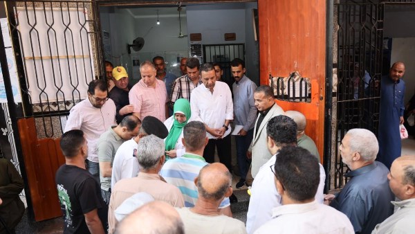 محافظ المنوفية يفاجئ عيادة الباجور للتأمين الصحي ويوجه بتوفير الأدوية