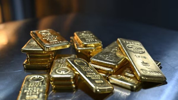 الذهب يستقر مع ترقب بيانات الوظائف الأمريكية لتحديد مسار الفائدة