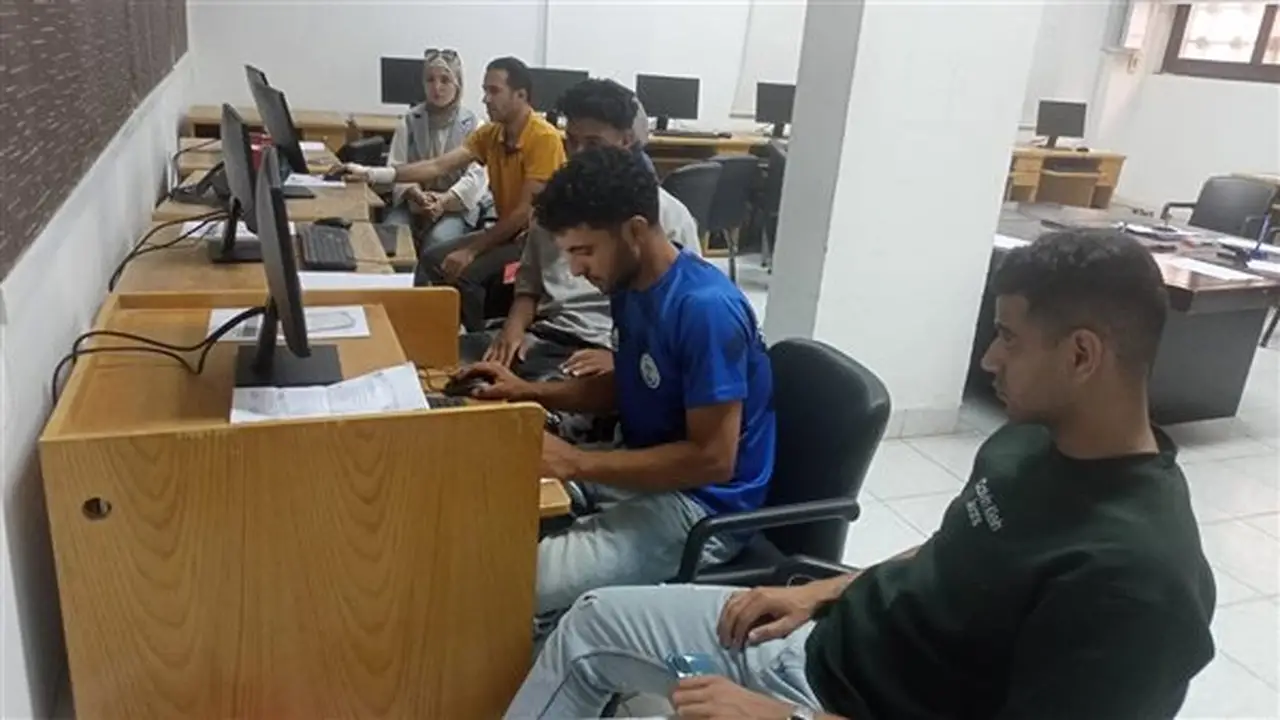 جامعة قناة السويس تواصل استقبال طلاب المرحلة الأولى من التنسيق لليوم الرابع على التوالي