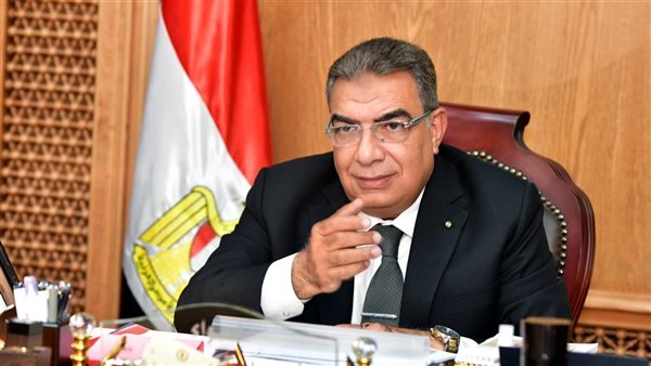 محافظ الدقهلية أطلق تطبيقًا إلكترونيًا لاستقبال شكاوى المواطنين حول تجمعات القمامة
