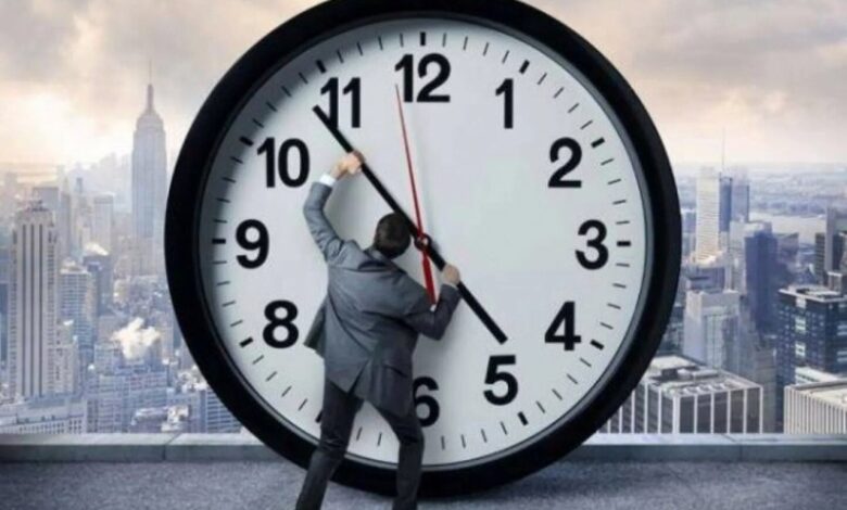 متى يتم تغيير الساعة في مصر 2025 وموعد عودة التوقيت الشتوي - حزب الشعب الجمهوري