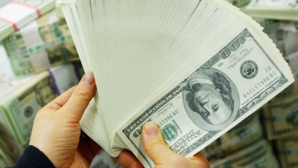 سعر الدولار اليوم الأمريكي أمام الجنيه المصري