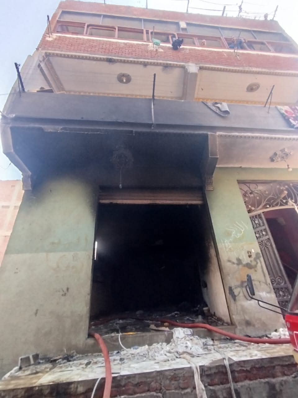 حريق في عزبة الأبيض