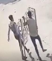 صورة من الحادث