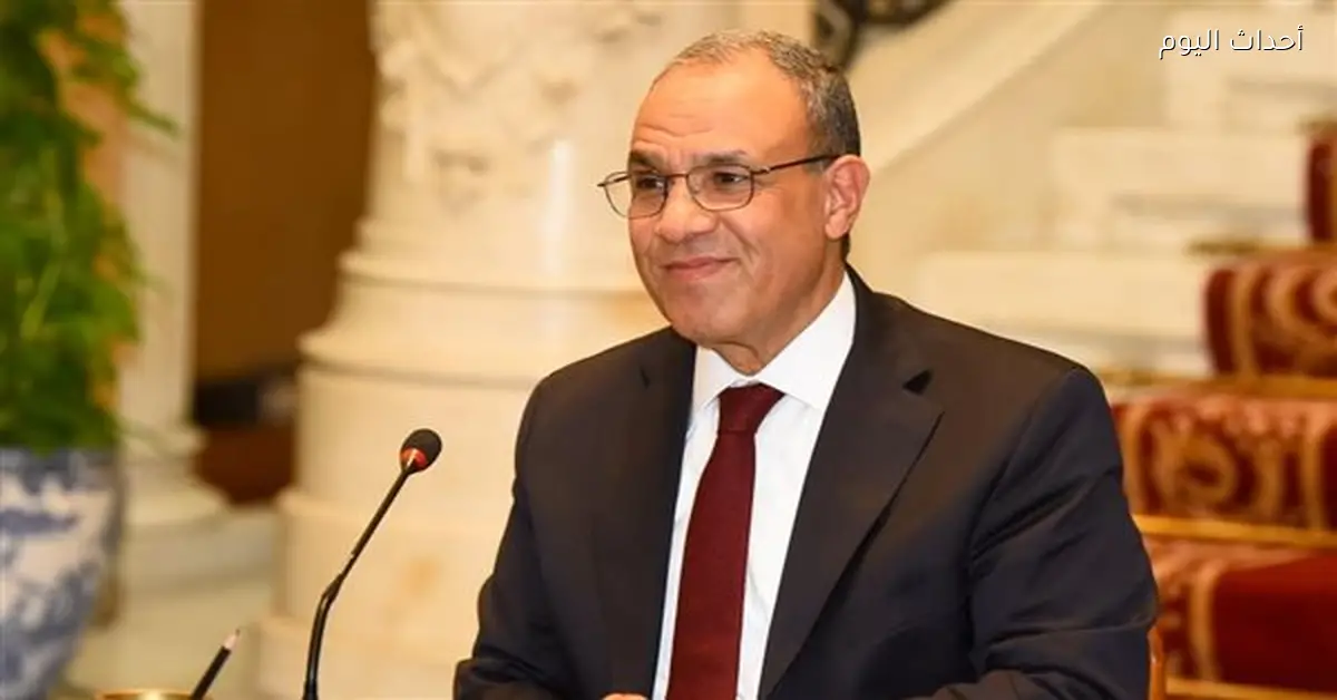 وزير الخارجية يلتقي طلاب كلية السياسة والاقتصاد بجامعة بني سويف