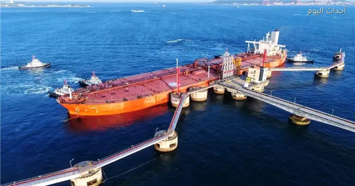 إيران تحتجز ناقلة نفط أجنبية بسبب تهريب الوقود