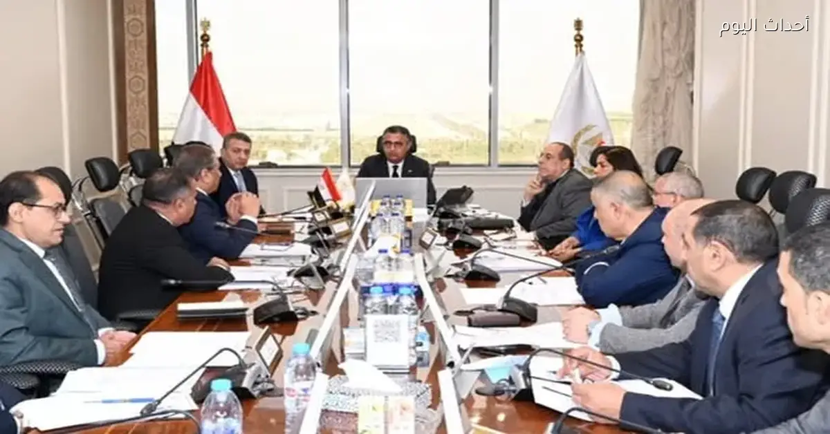 اجتماع وزير التموين مع رؤساء شركات المطاحن التابعة للقابضة