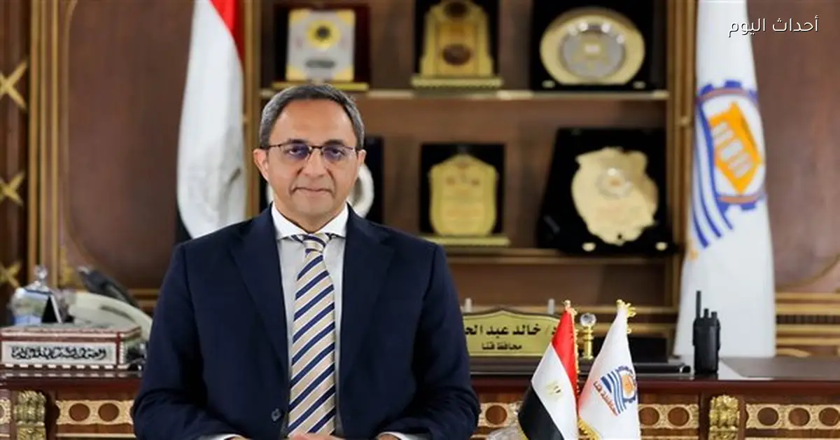 تنفيذ شبكات صرف صحي ومحطات مياه في 8 قرى بقنا