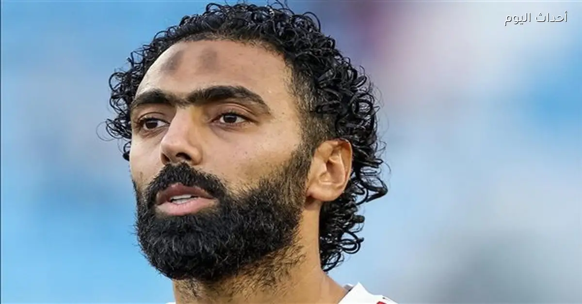 حسين الشحات يحتفل بارتداء شارة الأهلي لأول مرة