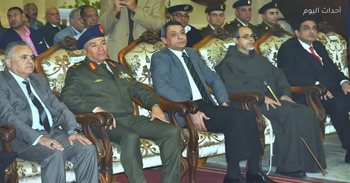 محافظ والقيادات الأمنية يهنئون الأقباط بعيد الميلاد المجيد