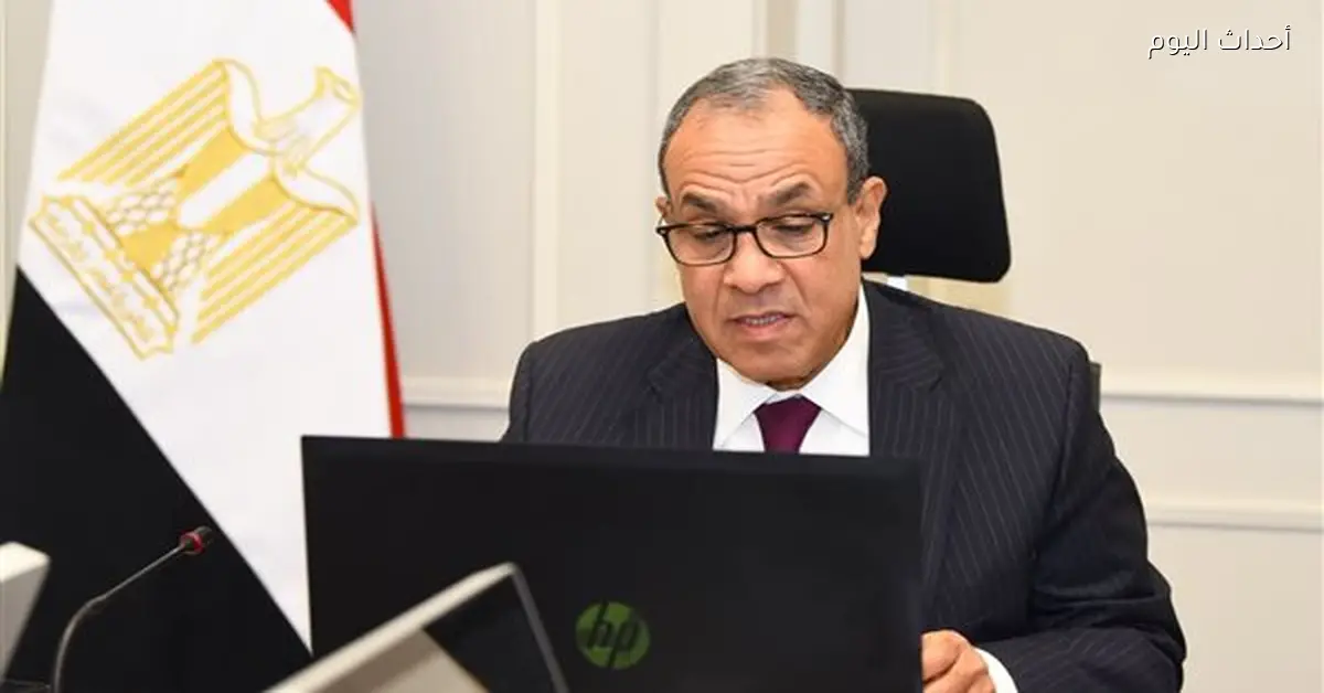 مصر تتابع تطورات الأوضاع في اليمن وتثمن جهود السعودية والإمارات