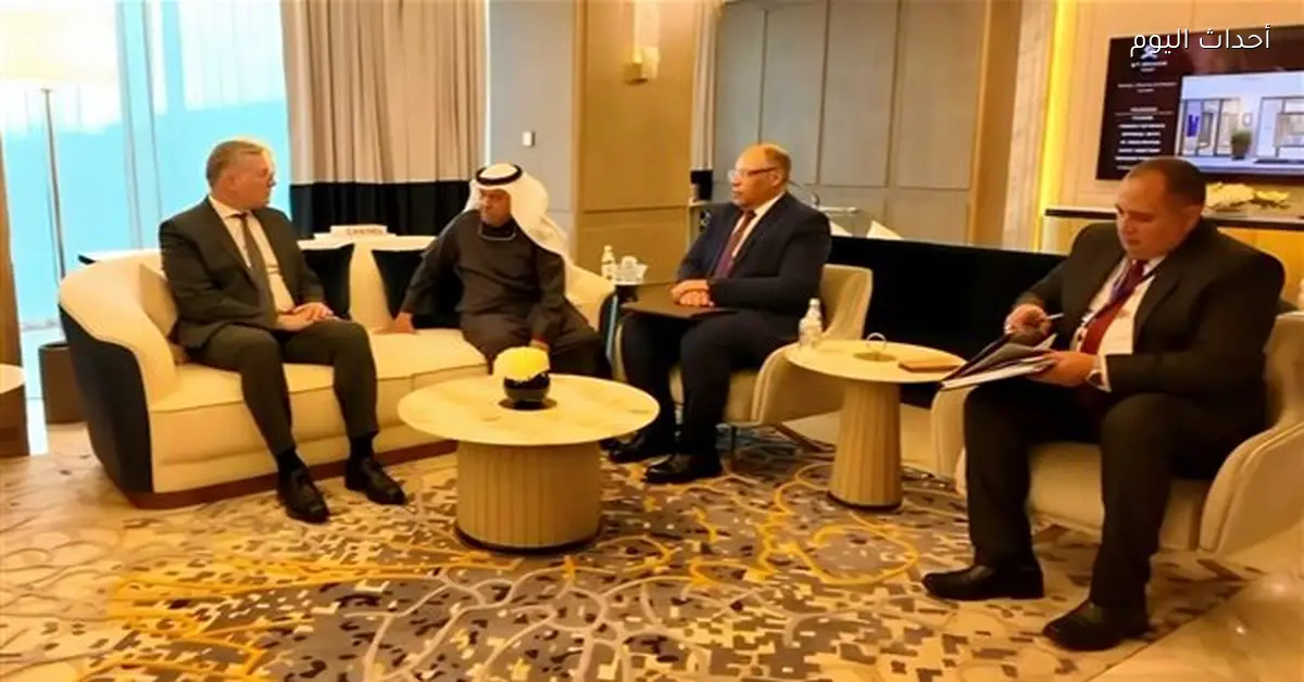 مصر والكويت تبحثان سبل تعزيز التعاون في مجالات الاستثمار