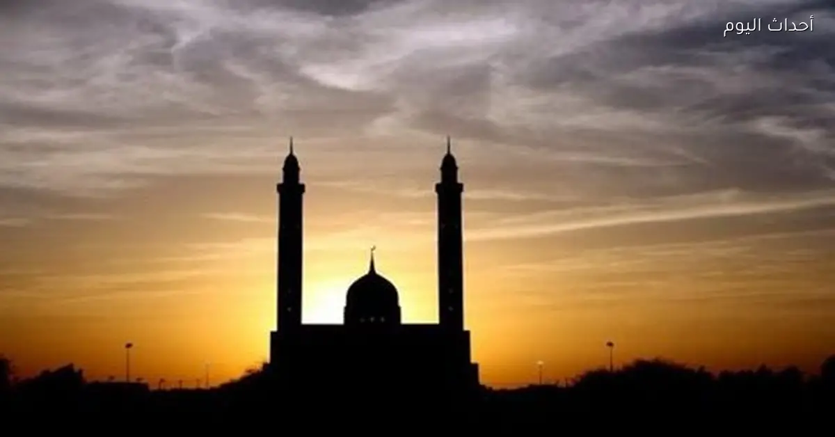 مواقيت أذان المغرب والعشاء اليوم الثلاثاء 16 ديسمبر 2025 في المحافظات