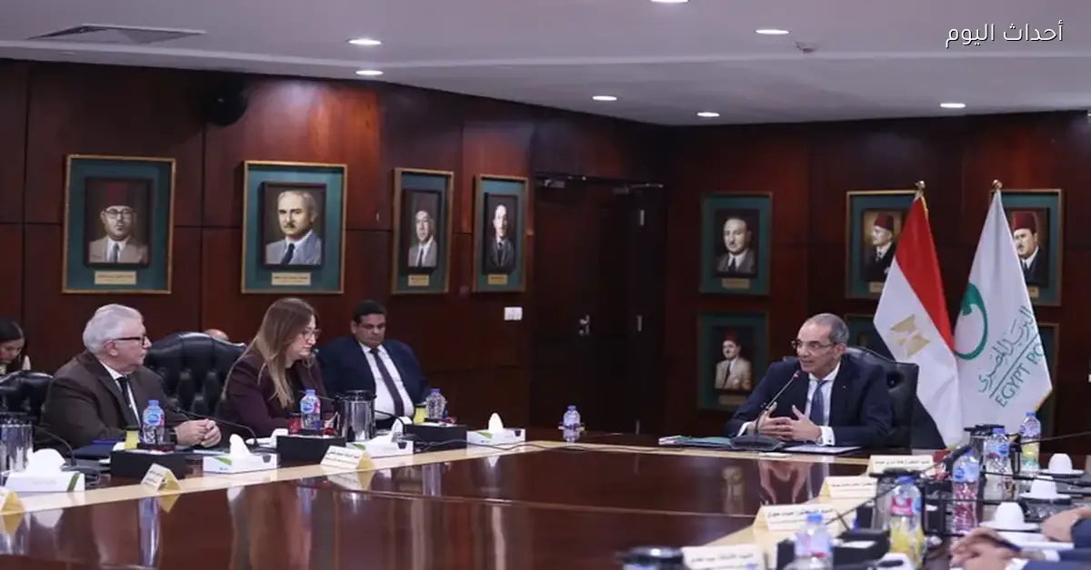 وزير الاتصالات: إضافة 1000 مكتب بريد و3000 ماكينة ATM منذ 2018