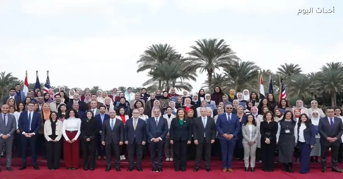 وزير الاتصالات يؤكد أهمية تأهيل الشباب للعمل كمهنيين مستقلين لزيادة فرص العمل