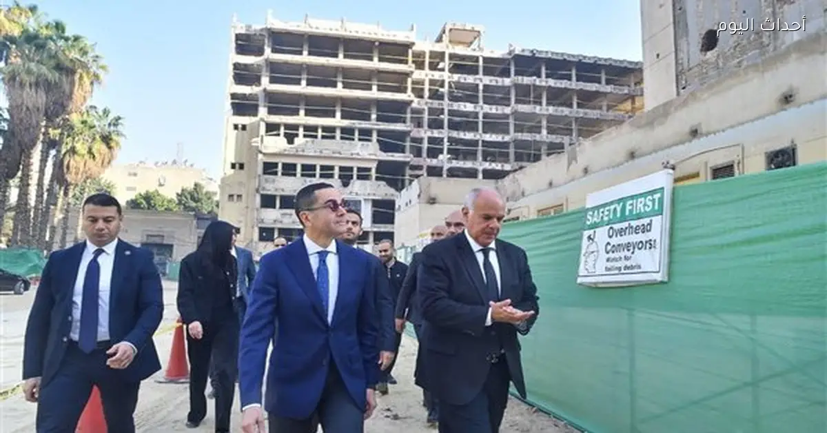 وزير الاستثمار يزور مشروع تطوير مبنى وزارة الداخلية بلاظوغلي