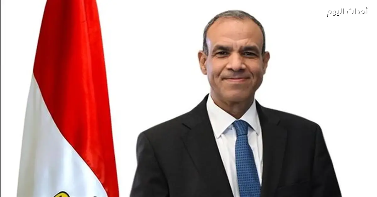 وزير الخارجية يهنئ رئيس الجمهورية بالعام الجديد