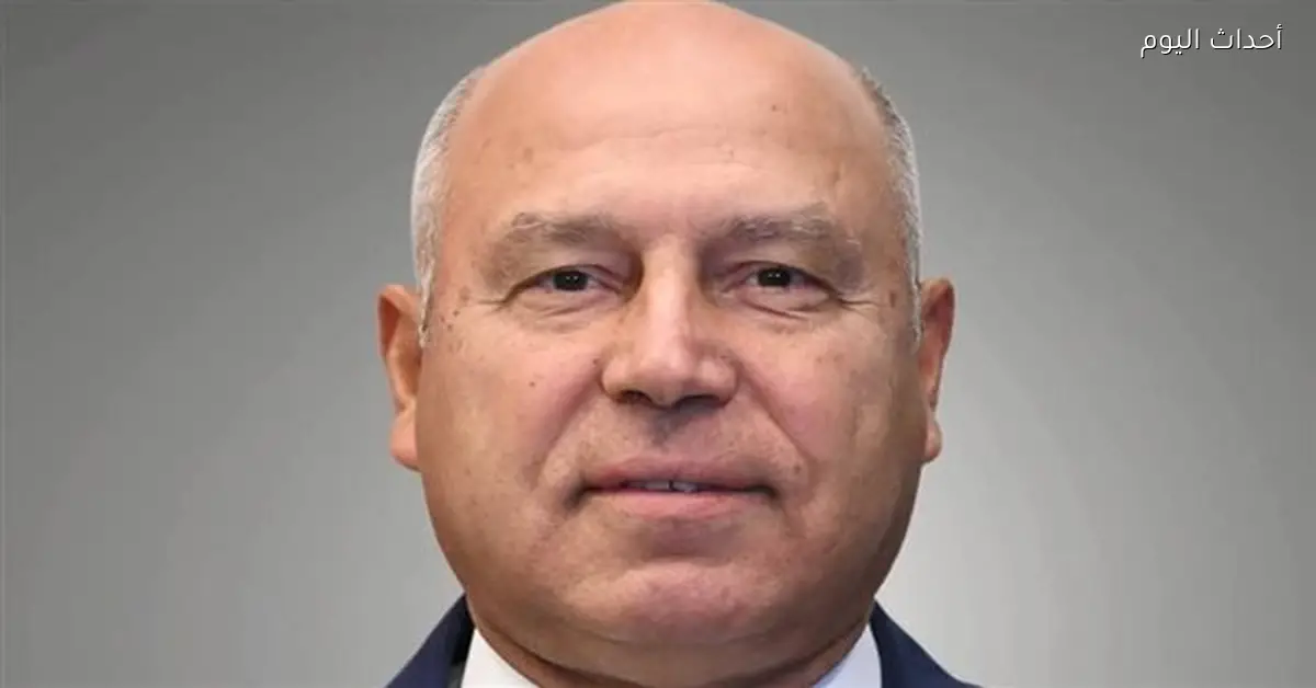 وزير الصناعة يشارك في منتدى الأعمال المصري العماني بالعاصمة العمانية