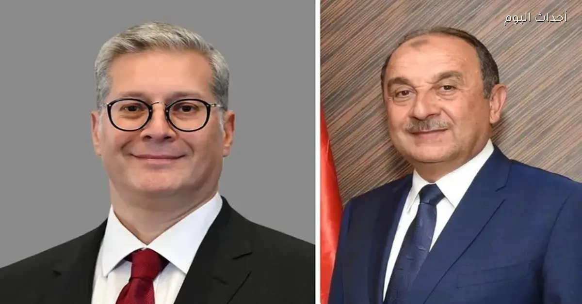 وزيرا قطاع الأعمال والبترول يناقشان كيفية الاستفادة من الثروات التعدينية