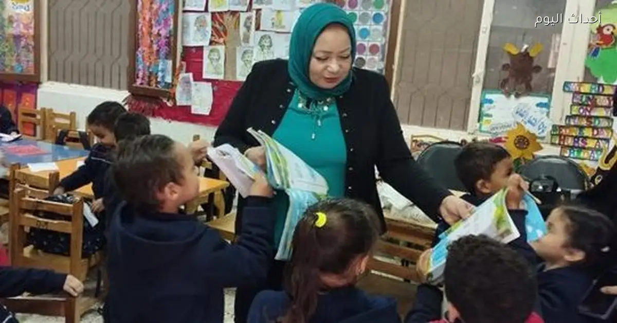 وكيل تعليم القاهرة تتابع حضور الطلاب وتاخد إجراءات ضد الغياب