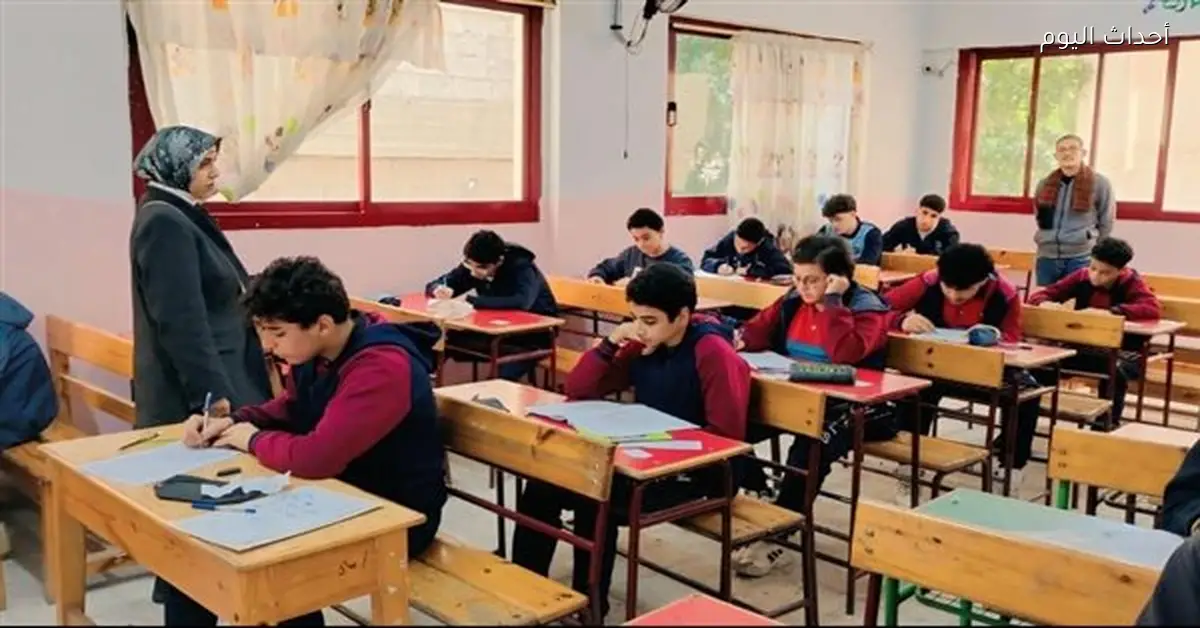 إحالة ملاحظ للنيابة العامة وإلغاء ندب رئيس لجنة بالشرقية