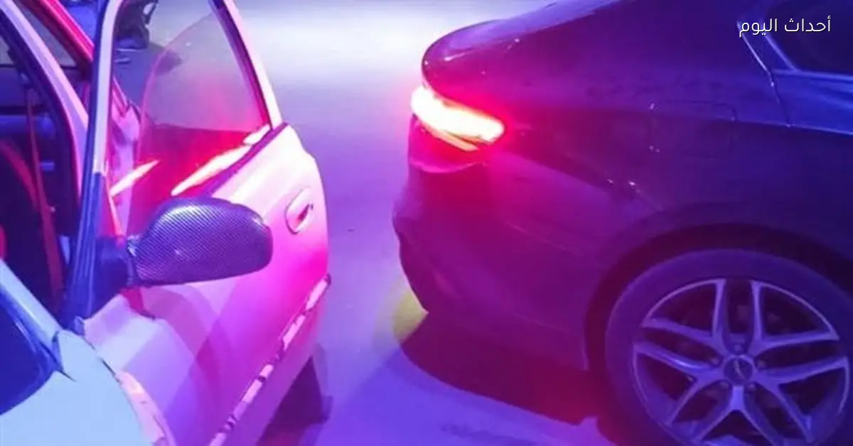إصابة شخص في تصادم سيارة بعمود إنارة بالسويس