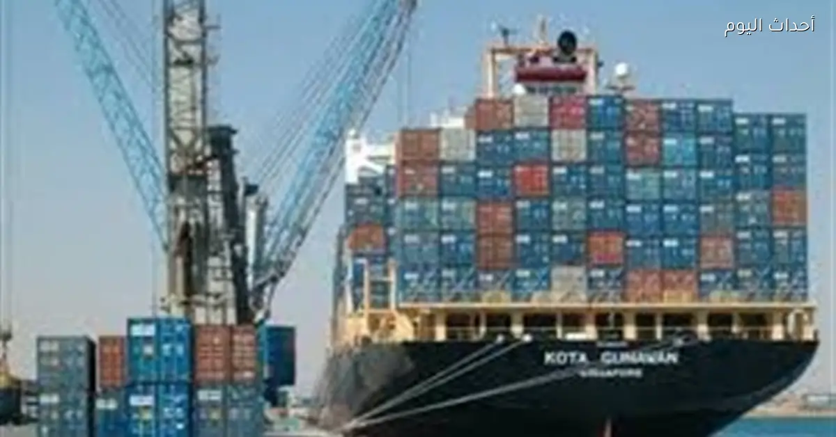 تداول 23 ألف طن و1400 شاحنة بضائع في موانئ البحر الأحمر
