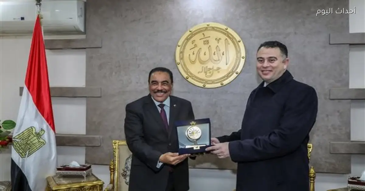 تعاون بين هيئة المحطات النووية ومحافظة مطروح لدعم مشروع الضبعة