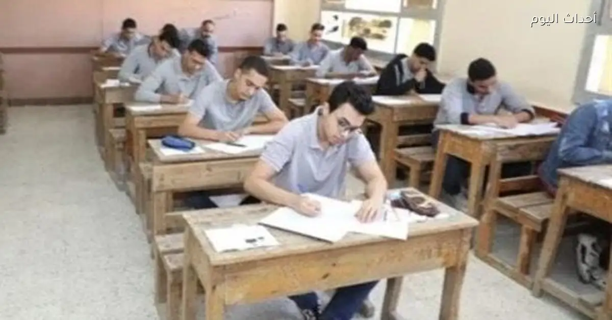 حظر الموبايلات والالتزام بالزي المدرسي قبل امتحانات الترم الأول 2026 في القاهرة