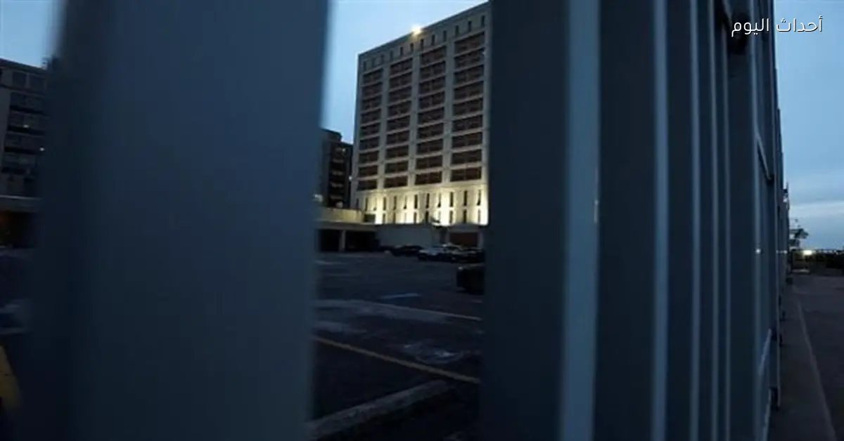 سجن مادورو: مختلط ويضم مشاهير وغير نظيف