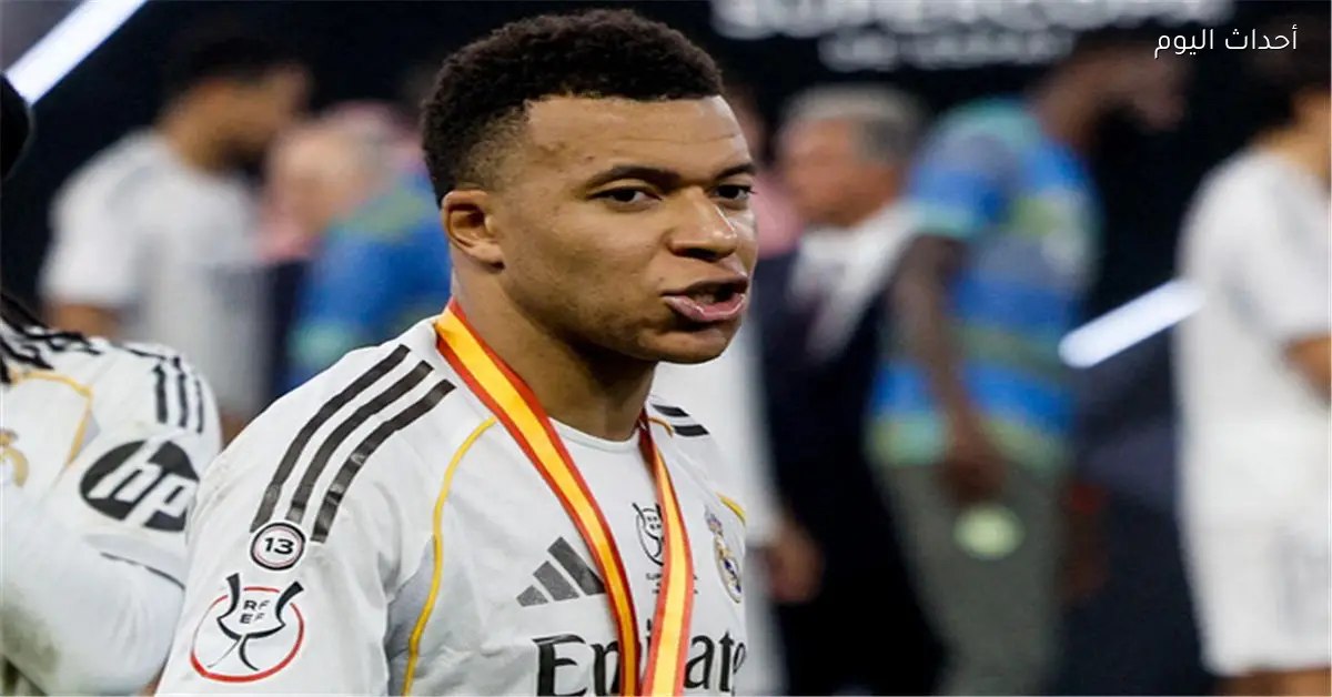 صحفي مقرب من ريال مدريد يدافع عن مبابي بعد اتهامات لابورتا في السوبر الإسباني