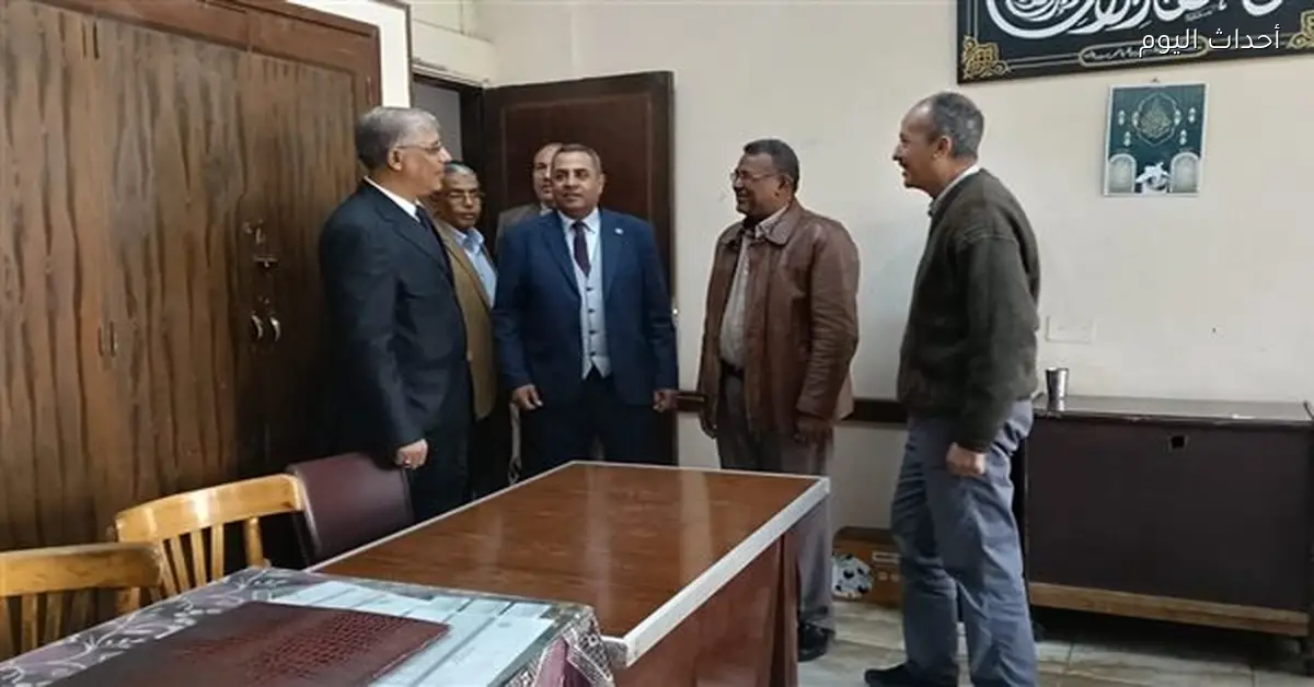 مدير المديرية الجديد في قنا يلتقي المحافظ لوضع خطة التغيير