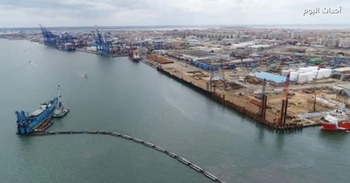 ميرسك تعود لعبور قناة السويس