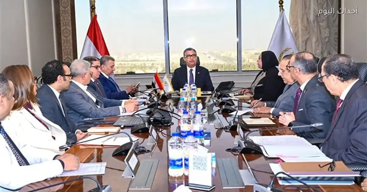 وزير التموين يراجع استعدادات إنتاج السكر من القصب