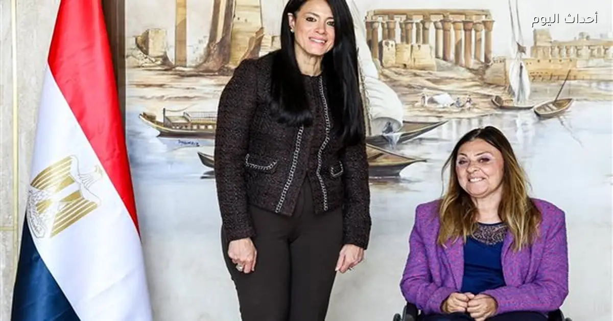 وزيرة التخطيط تستقبل المشرف على المجلس القومي للإعاقة