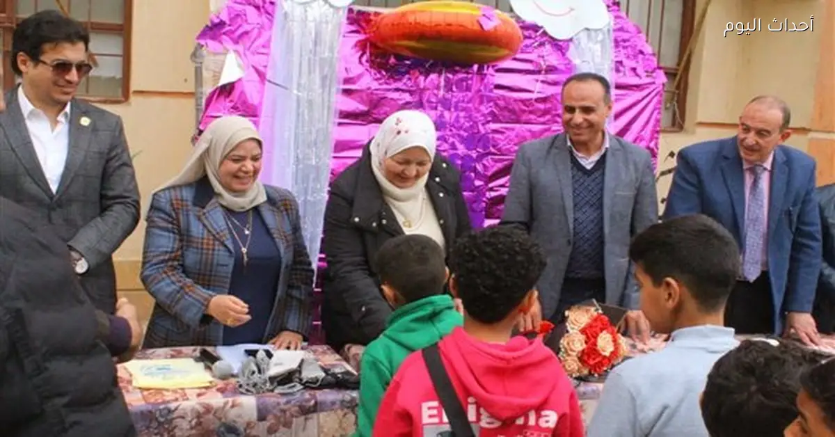 تسليم نظارات طبية لأكثر من 5000 طالب في بني سويف