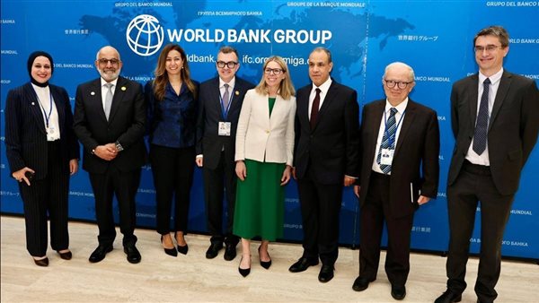 نائب رئيس الوزراء يجتمع مع مدير العمليات في البنك الدولي