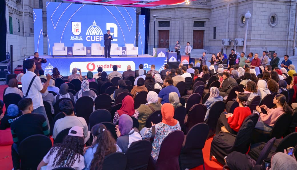 جانب من فعاليات ملتقى التوظيف 