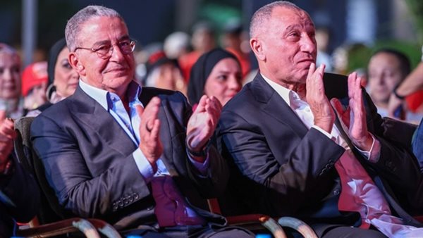 أربعة وجوه جديدة في خطة تطوير قطاع الكرة بالنادي الأهلي