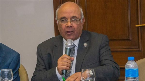 إتاحة 65 نشاطا صناعيا داخل الكتل السكنية بالفيوم