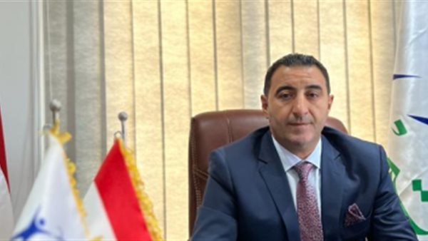 إغلاق هرمز يهدد بزيادة التضخم العالمي وفقاً للسعيد غنيم