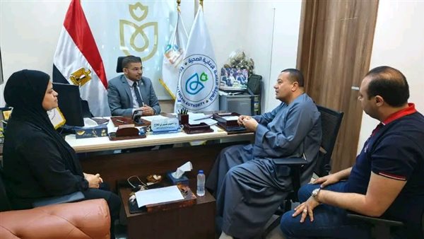 النائب ناصر الضوي يناقش تطوير الخدمات الصحية بالأقصر