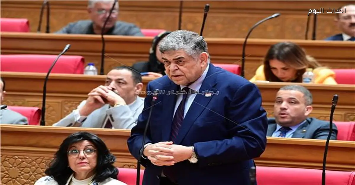 النواب يهنئون أشرف حاتم بعد انتخابه في لجنة الصحة بالاتحاد البرلماني الدولي