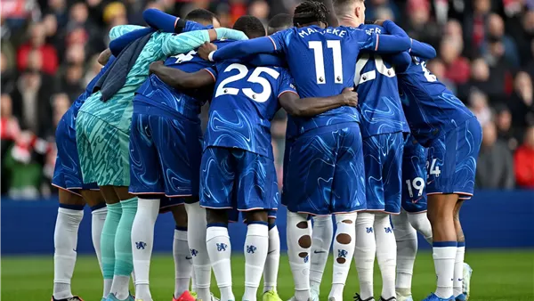 تشيلسي يجدد عقد كايسيدو حتى 2033 ويؤكد استمراره مع الفريق