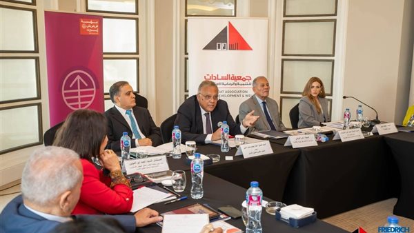 رئيس القومي لحقوق الإنسان يشارك في حوار للتحضير للمرحلة الثانية