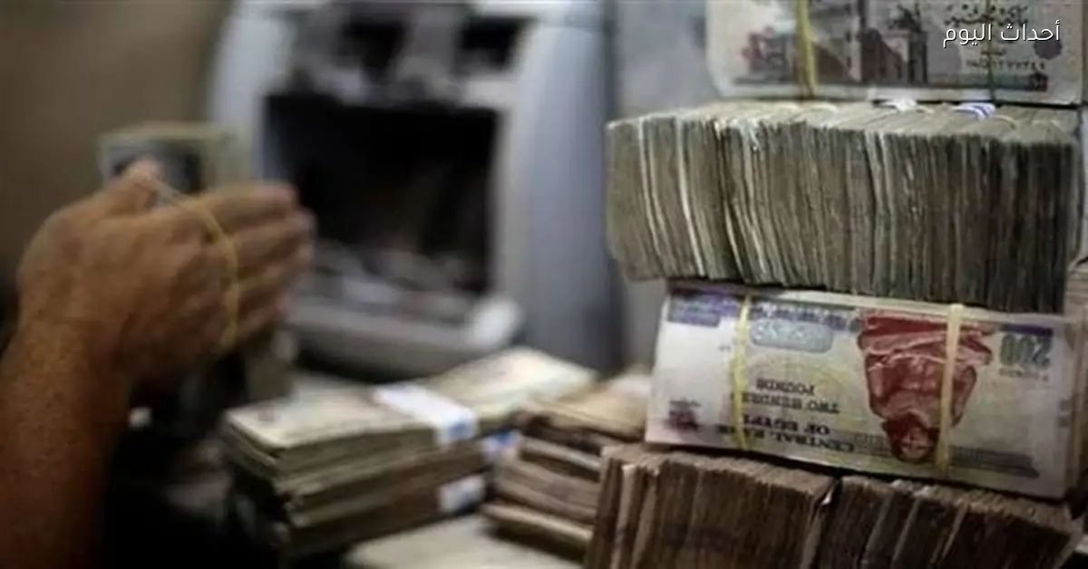 زيادة حافز المعلمين إلى 1100 جنيه ودعم الأطباء بـ750 جنيهاً