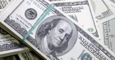 سعر الدولار يتراجع أمام الجنيه في منتصف تعاملات الثلاثاء