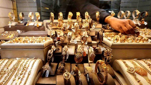 سعر الذهب عيار 21 في مصر اليوم الخميس 16 أبريل