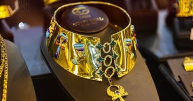 سعر الذهب عيار 24 اليوم 21 أبريل 2026 بـ8020 جنيها .. استمرار التذبذب
